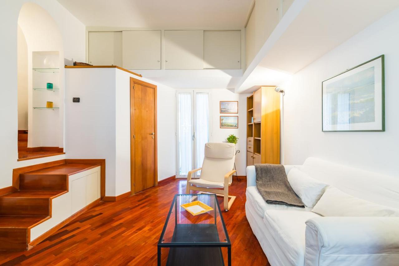 Parthenope'S Eye On The Seafront By Napoliapartments Exterior photo