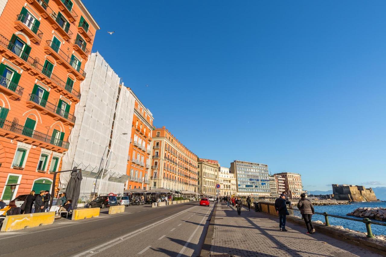 Parthenope'S Eye On The Seafront By Napoliapartments Exterior photo