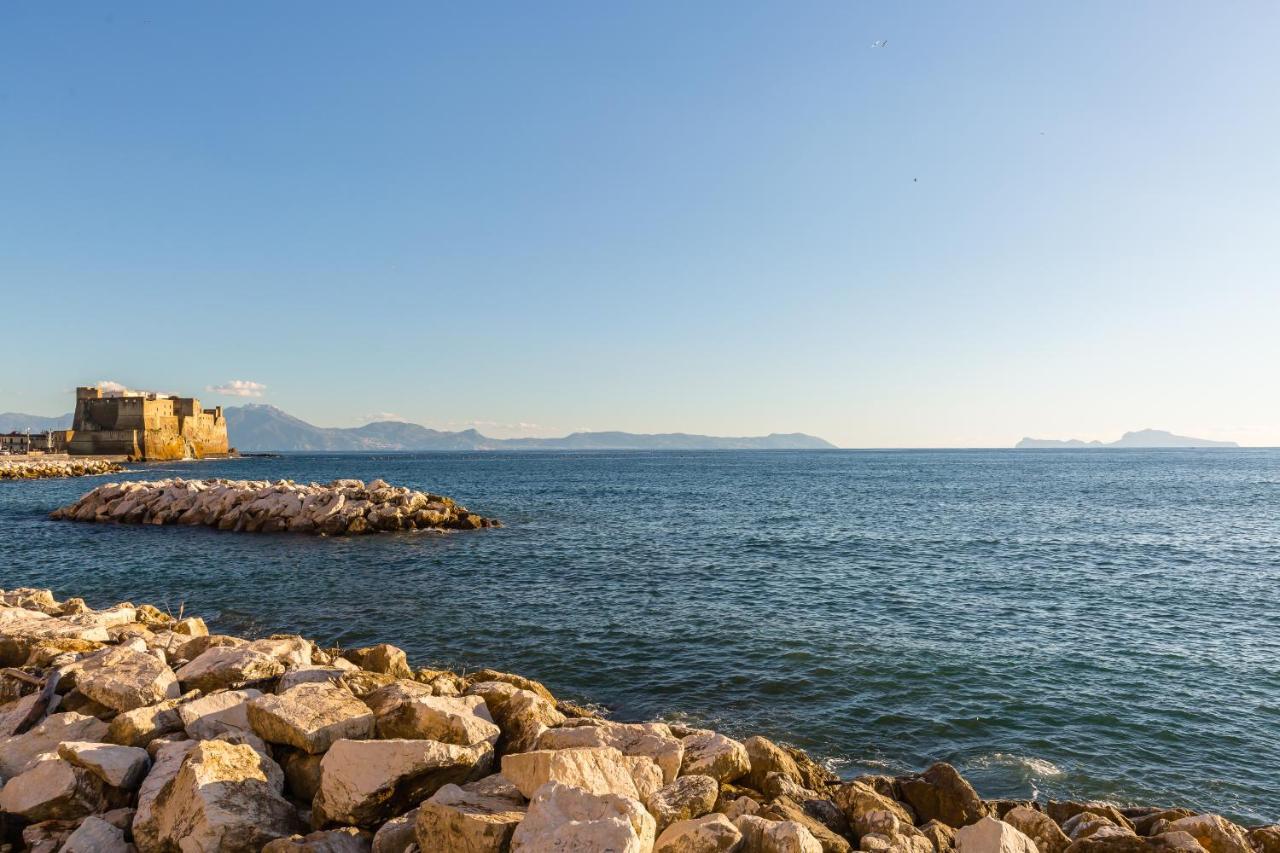 Parthenope'S Eye On The Seafront By Napoliapartments Exterior photo