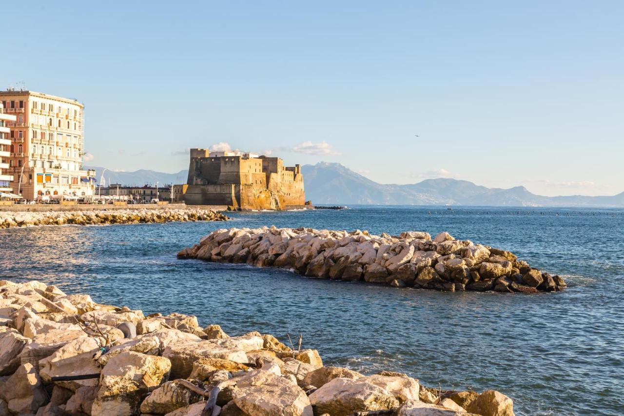 Parthenope'S Eye On The Seafront By Napoliapartments Exterior photo